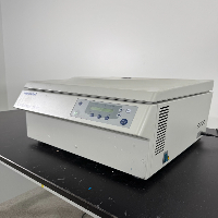 Eppendorf 5810 Centrifuge image 1